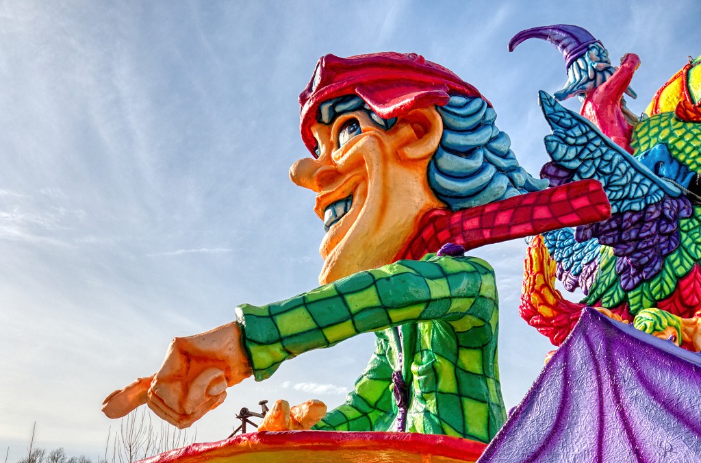 carnival graveyard carnaval hdr urbex carnavalsoptocht corso trash verlaten abandoned lost places